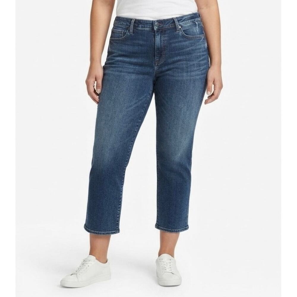 DKNY Donna Karan Dark Wash Straight Leg Stretch Crop Jeans 26” Inseam Size 14